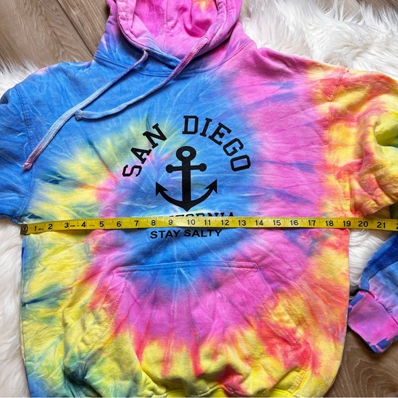 Destinations San Diego Tie Dye Hoodie. Size Small. - Picture 5 of 7